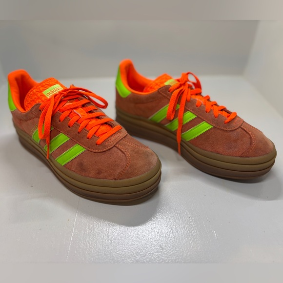 Adidas Gazelle Bold in Solar Orange/Solar Green mens size 9 - Picture 2 of 13